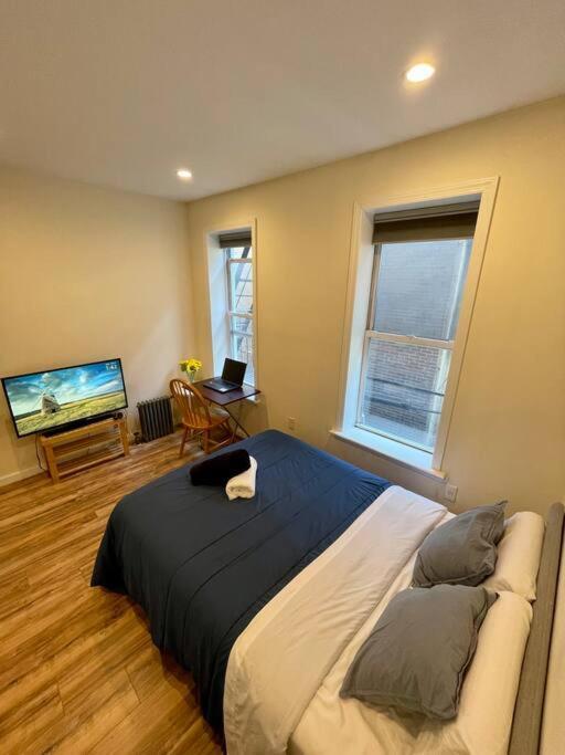 Elegant Nyc Apt 2Bedrooms 14 Minutes To Times Square! Weehawken Extérieur photo