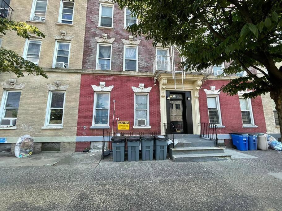 Elegant Nyc Apt 2Bedrooms 14 Minutes To Times Square! Weehawken Extérieur photo